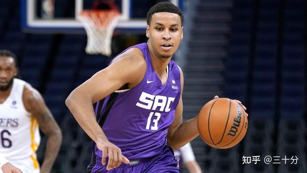 文班亚马狂砍40分15篮板率队取胜 文班亚马狂砍40分15篮板率队取胜