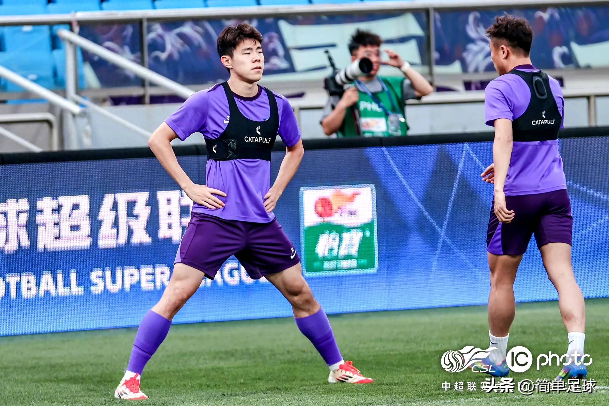 上海申花迎CBA季后赛关键赛，今晚伤情更新，底气十足，更衣室氛围转暖的简单介绍